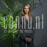 29-12-2004 Nance at studio in Amsterdam, by order of Televizier Magazine. December 29, 2004.

[keywords]Posed, Half Length[/keywords]